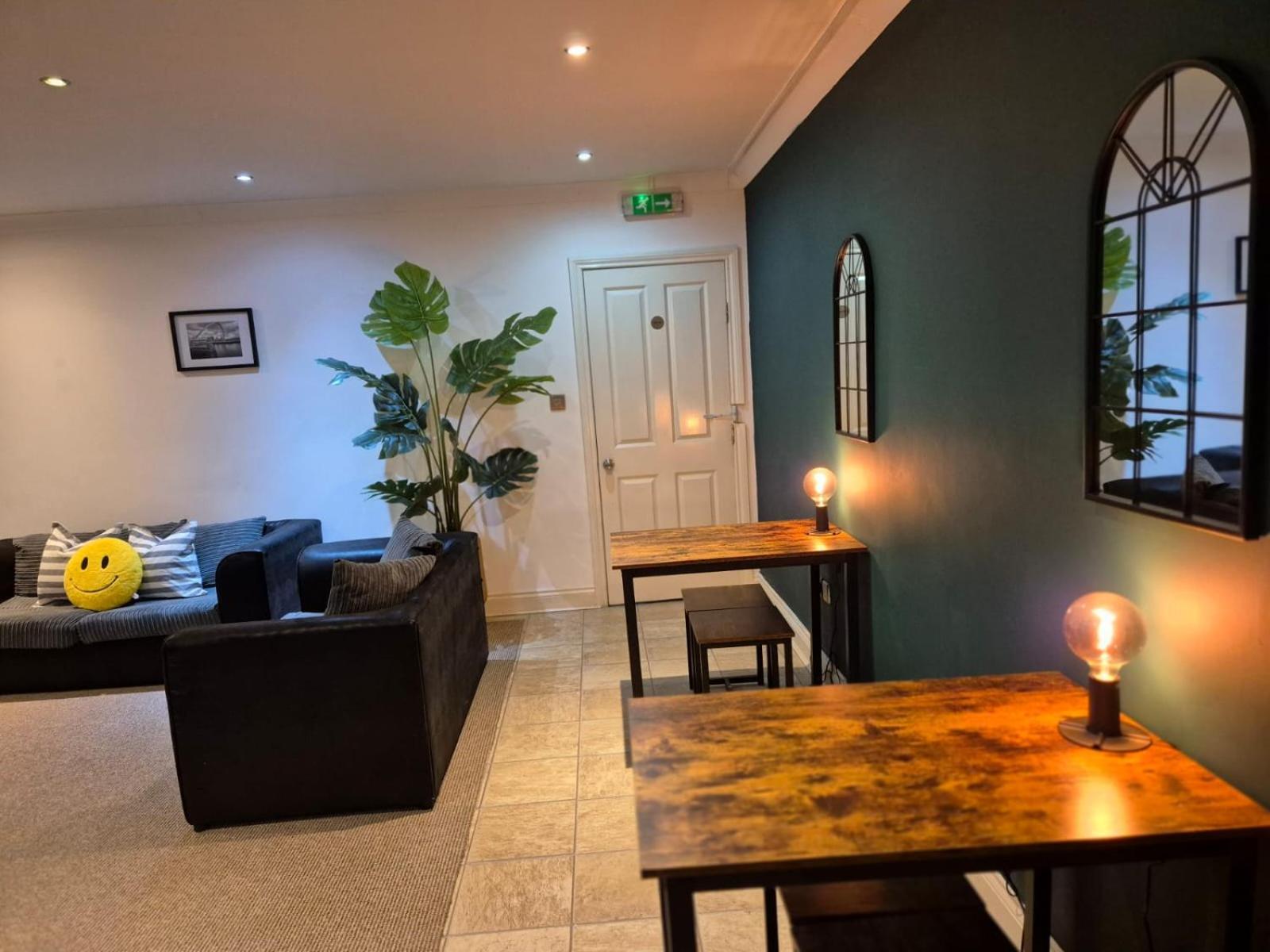 Aparthotel Quarrie House Cramlington Esterno foto